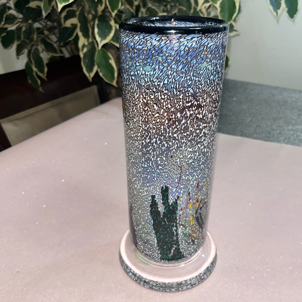 Beautiful Kosta Boda Murano glass vase - Picture 5 of 15